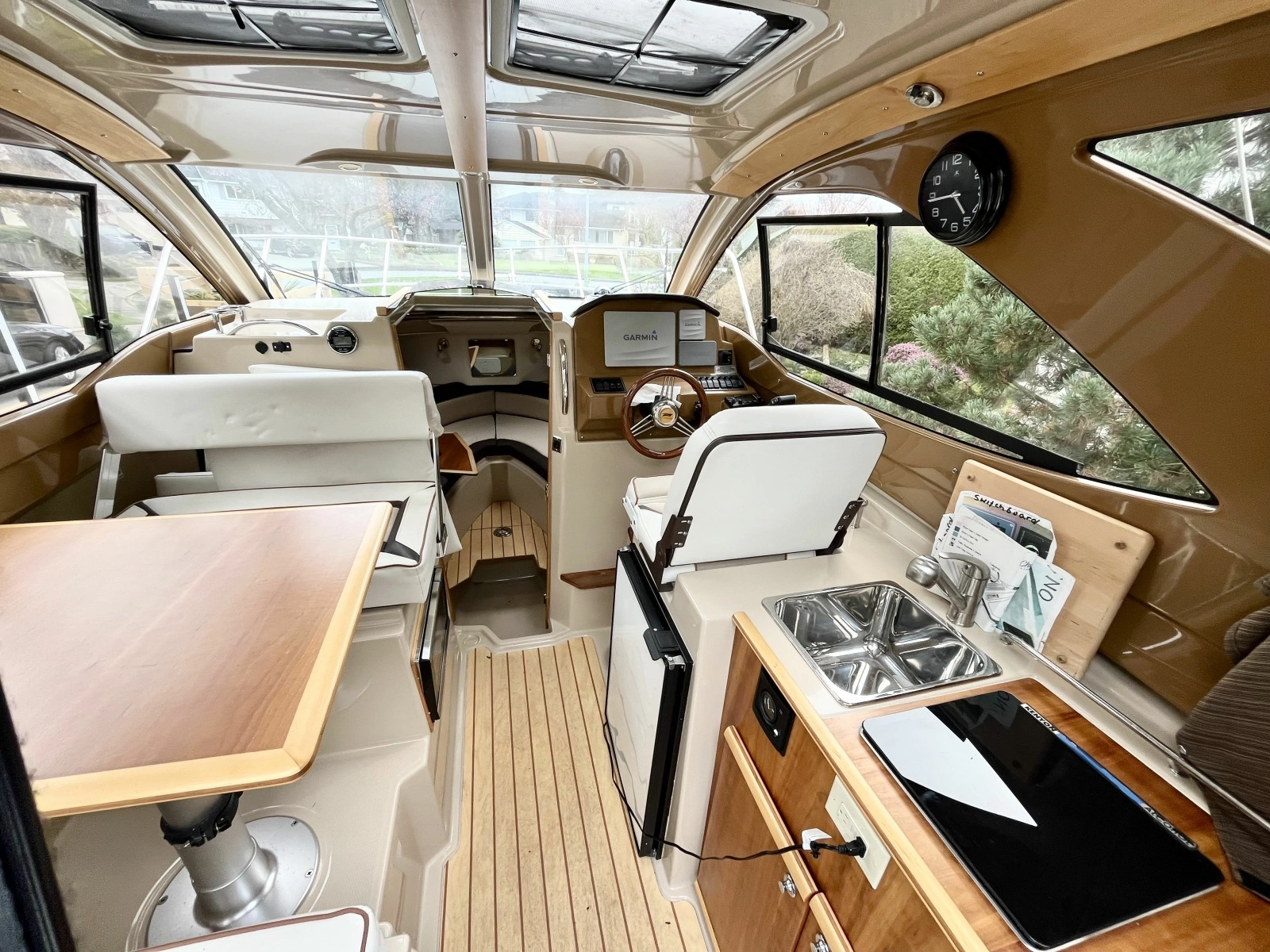 2017 Cutwater C-24 24
