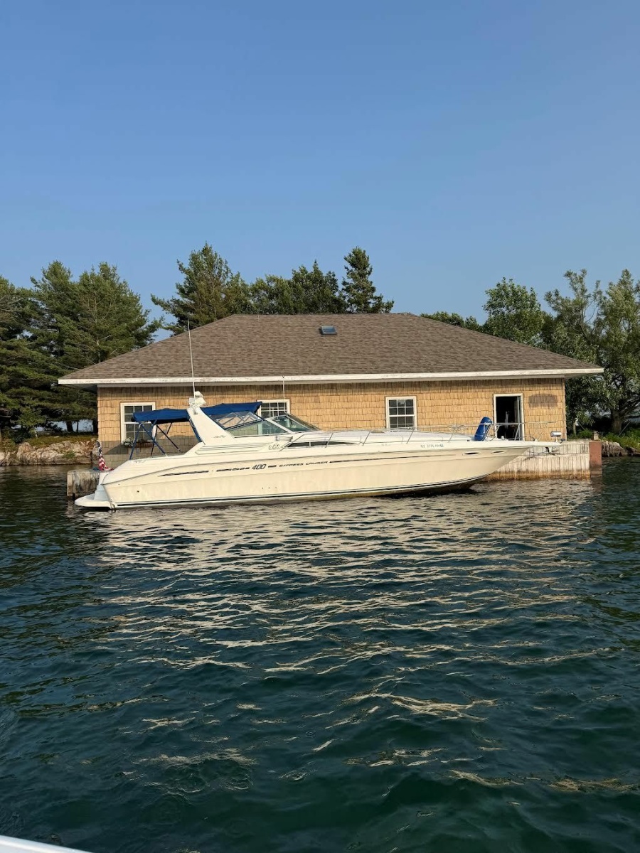 1991 Sea Ray 400 Express Cruiser 40