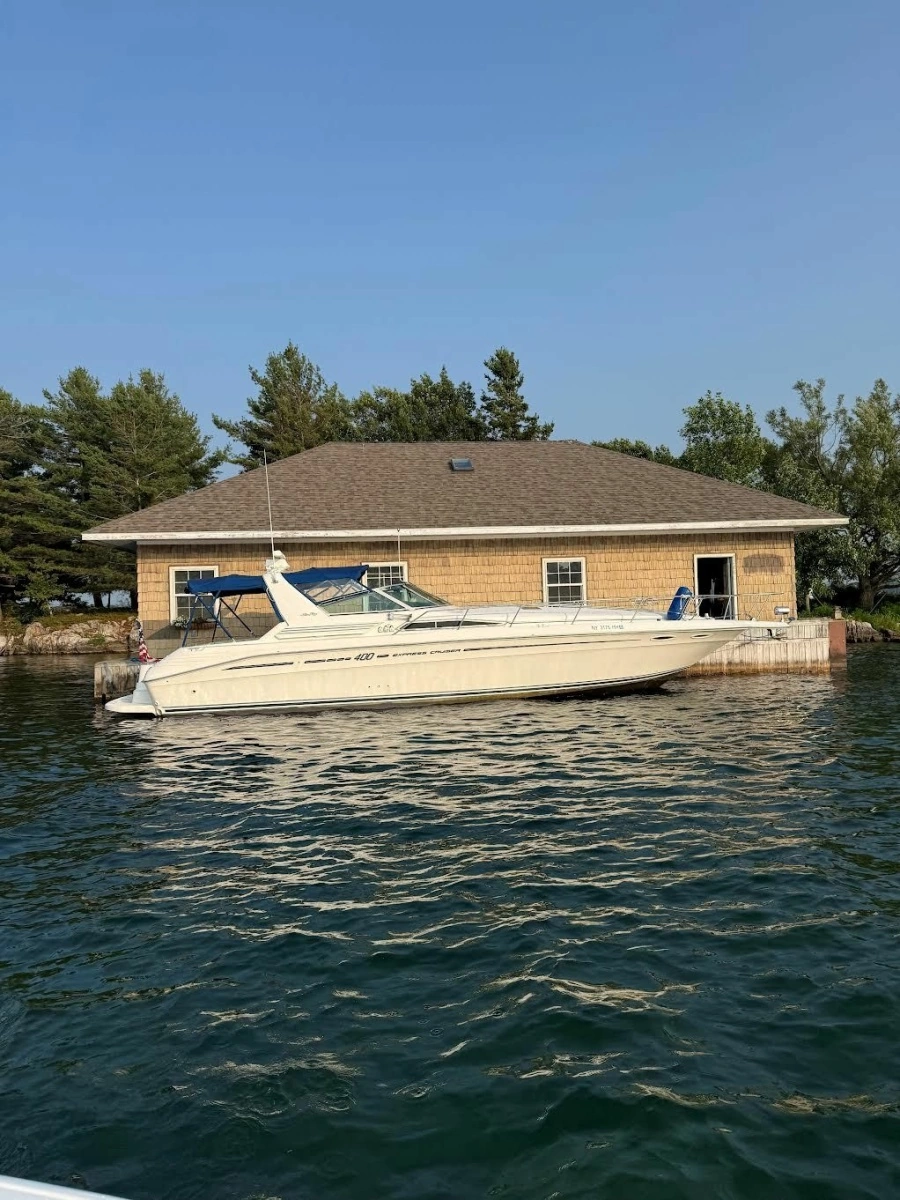 1991 Sea Ray 400 Express Cruiser 40