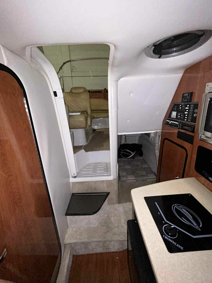 2011 Crownline 280 LPX (28 EP) 28