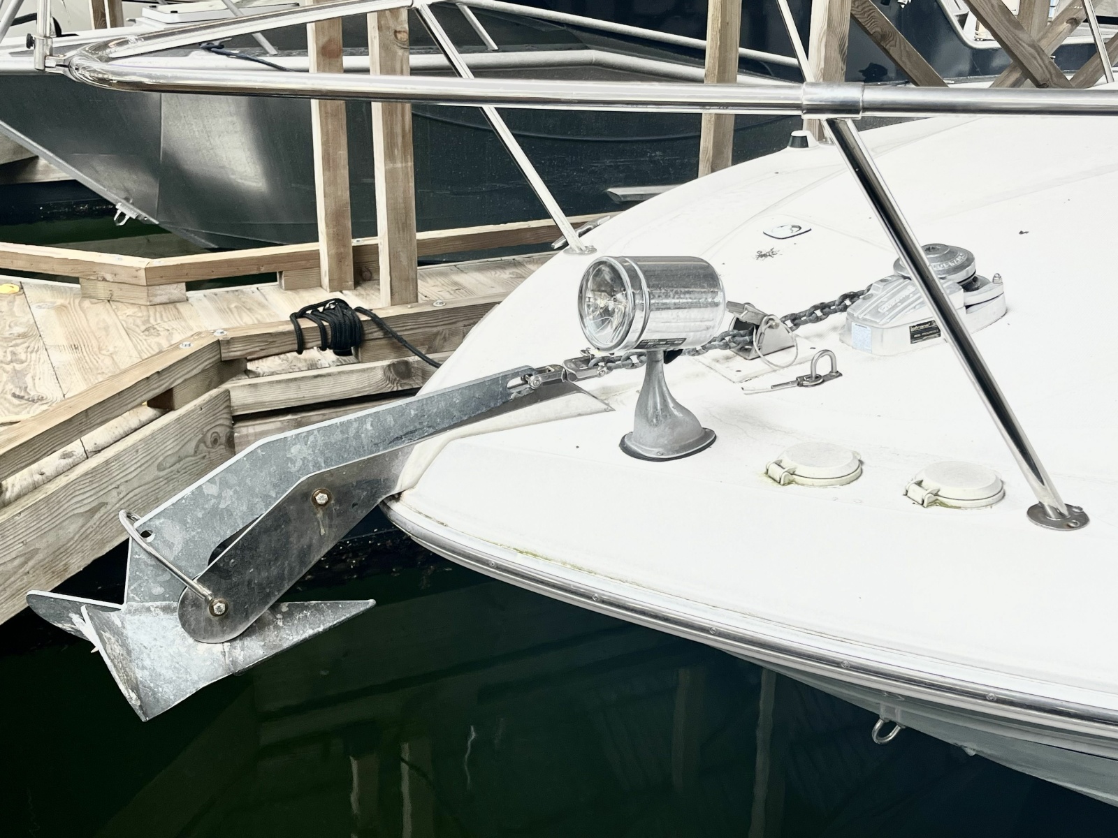 1999 Sea Ray 310 Sundancer 31