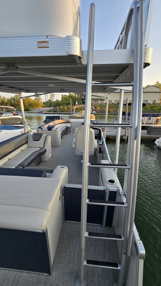 2023 Avalon Catalina 2585 CRFS Funship 25