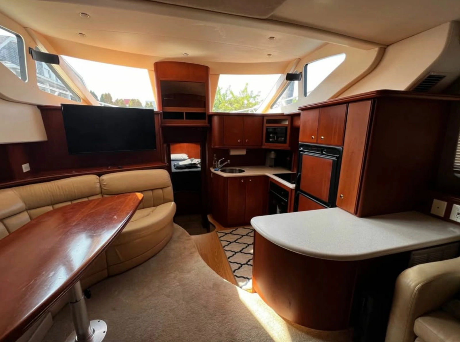 2004 Silverton 43 Motor Yacht 43
