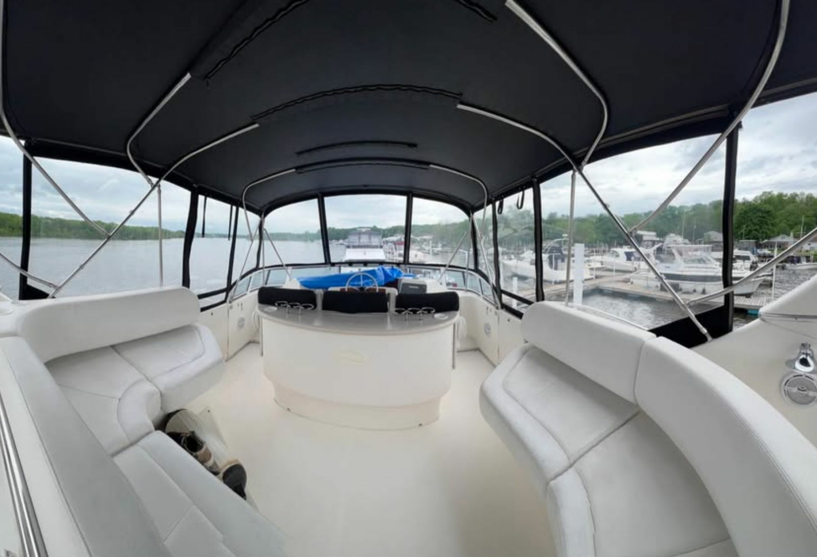 2004 Silverton 43 Motor Yacht 43