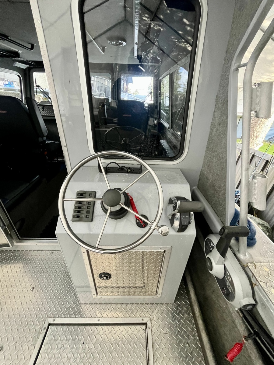 2017 ThunderJet Pilot 26 26