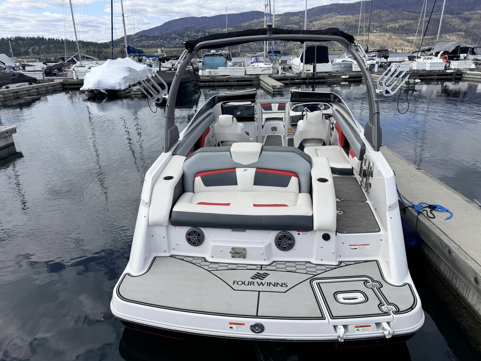 2023 Four Winns HD240 RS Surf 24