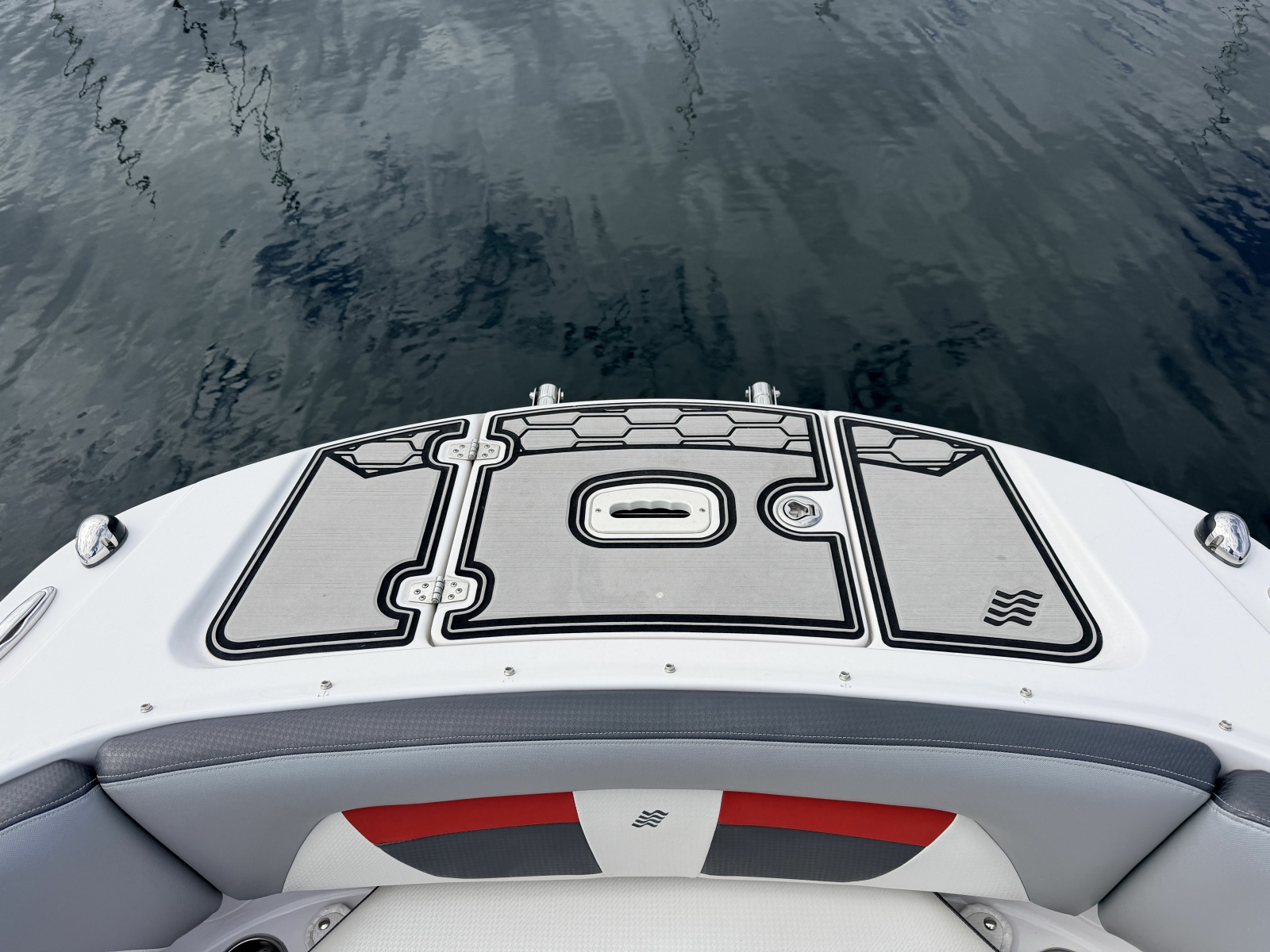 2023 Four Winns HD240 RS Surf 24