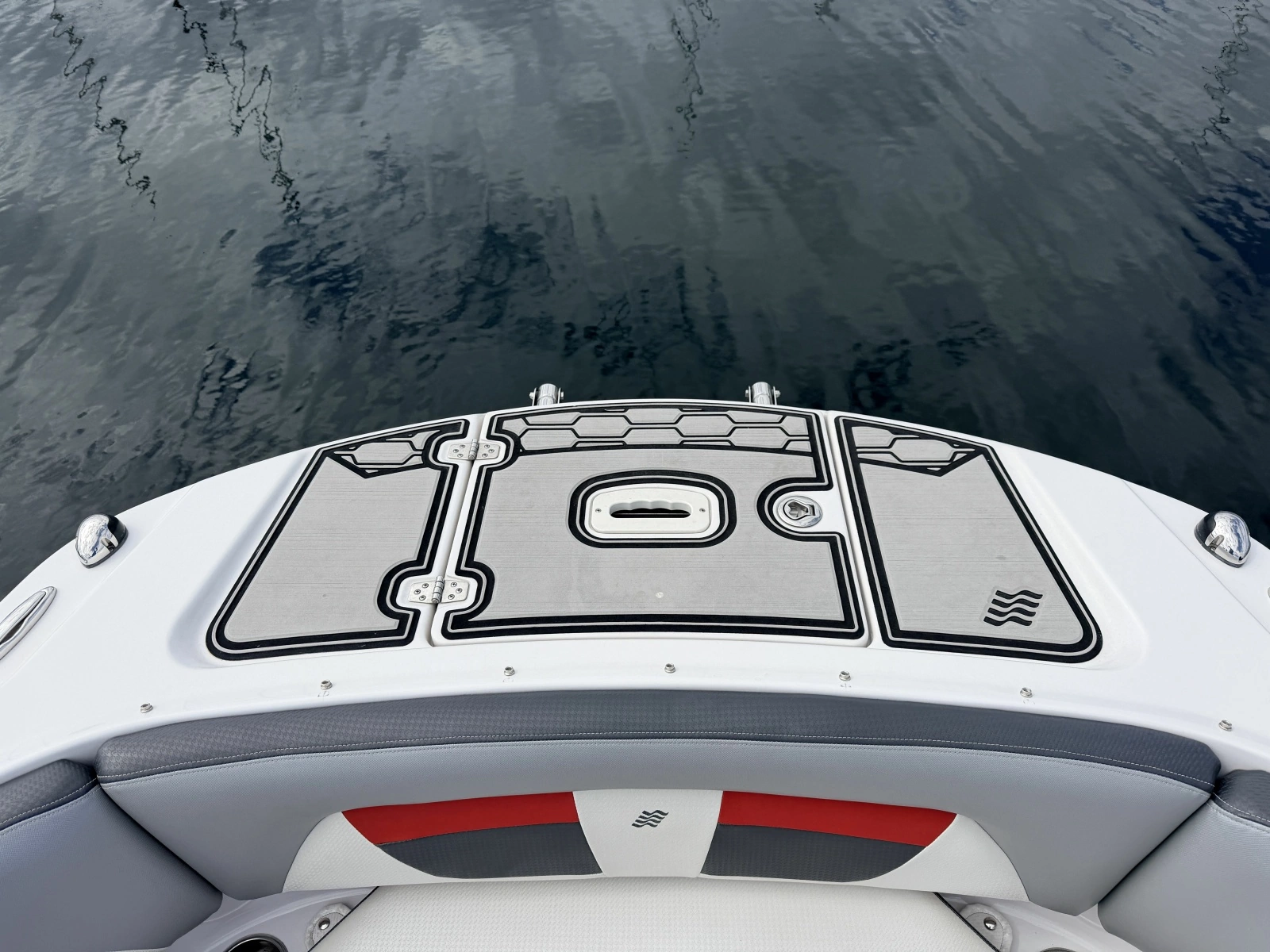 2023 Four Winns HD240 RS Surf 24
