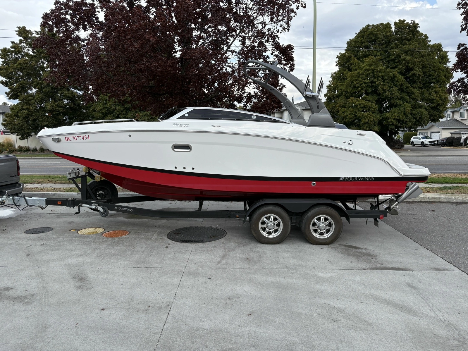 2023 Four Winns HD240 RS Surf 24