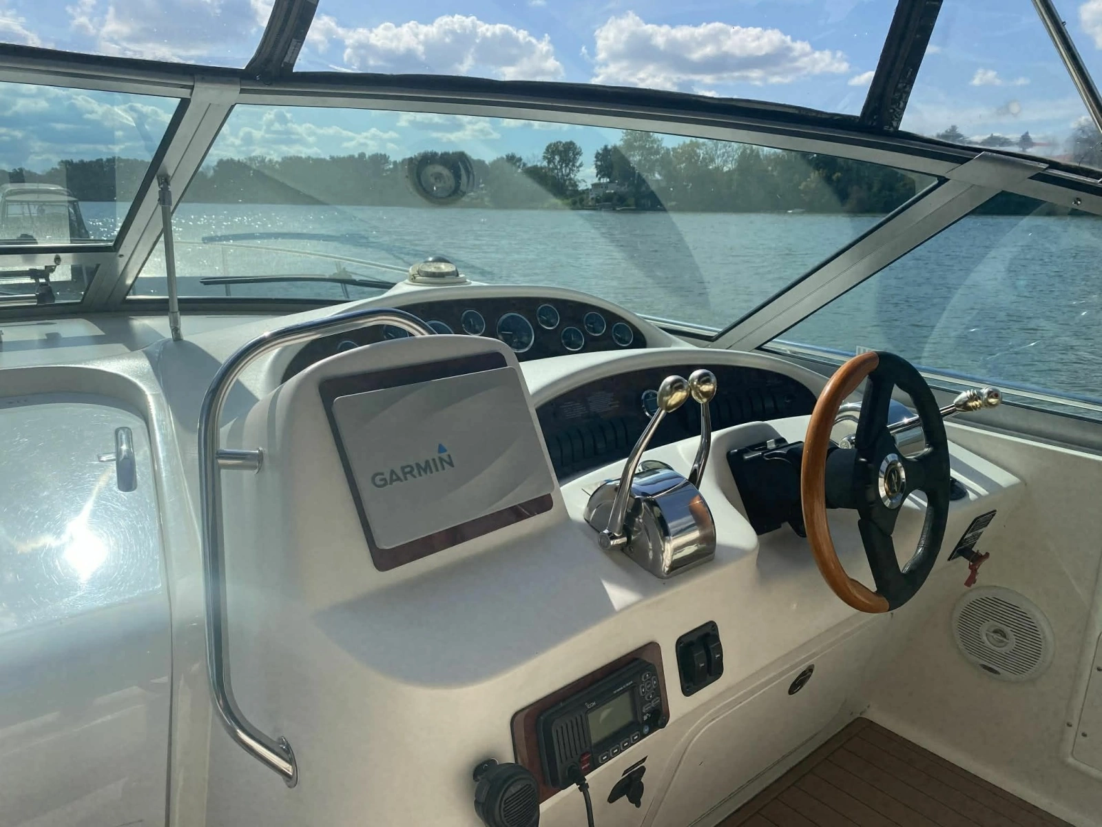2003 Sea Ray Sundancer 340 34