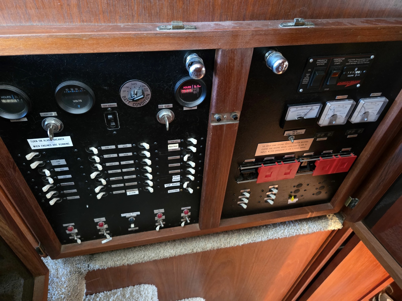 1981 Uniflite MY 48