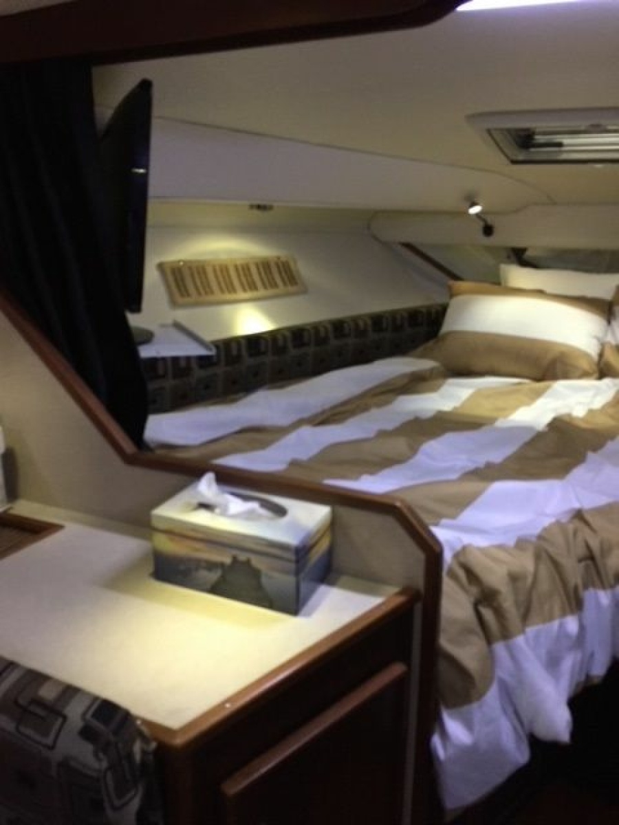 1986 Sea Ray 300 Weekender 30