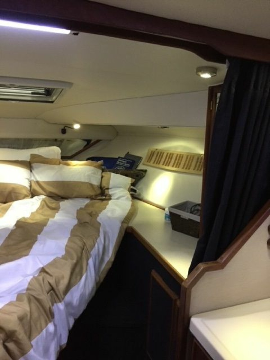 1986 Sea Ray 300 Weekender 30