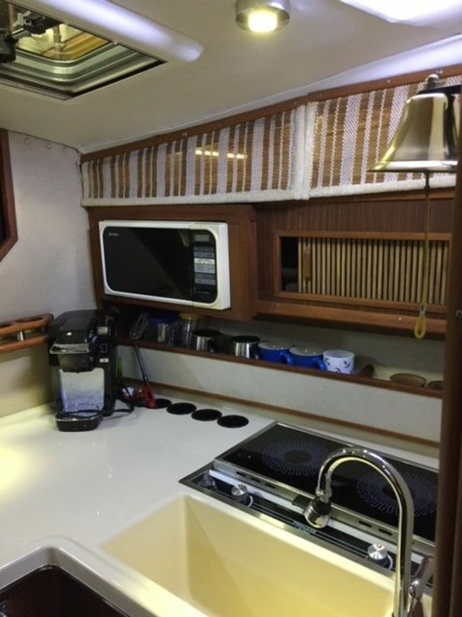 1986 Sea Ray 300 Weekender 30