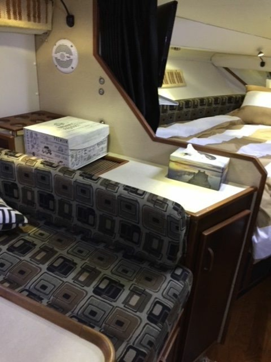 1986 Sea Ray 300 Weekender 30