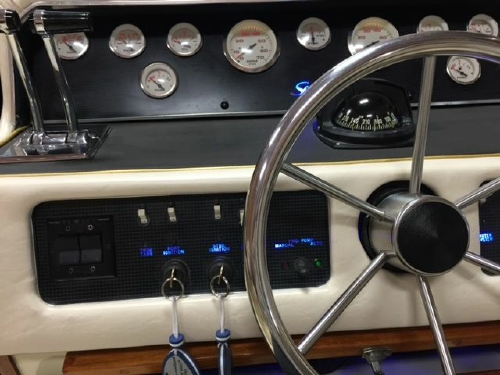 1986 Sea Ray 300 Weekender 30