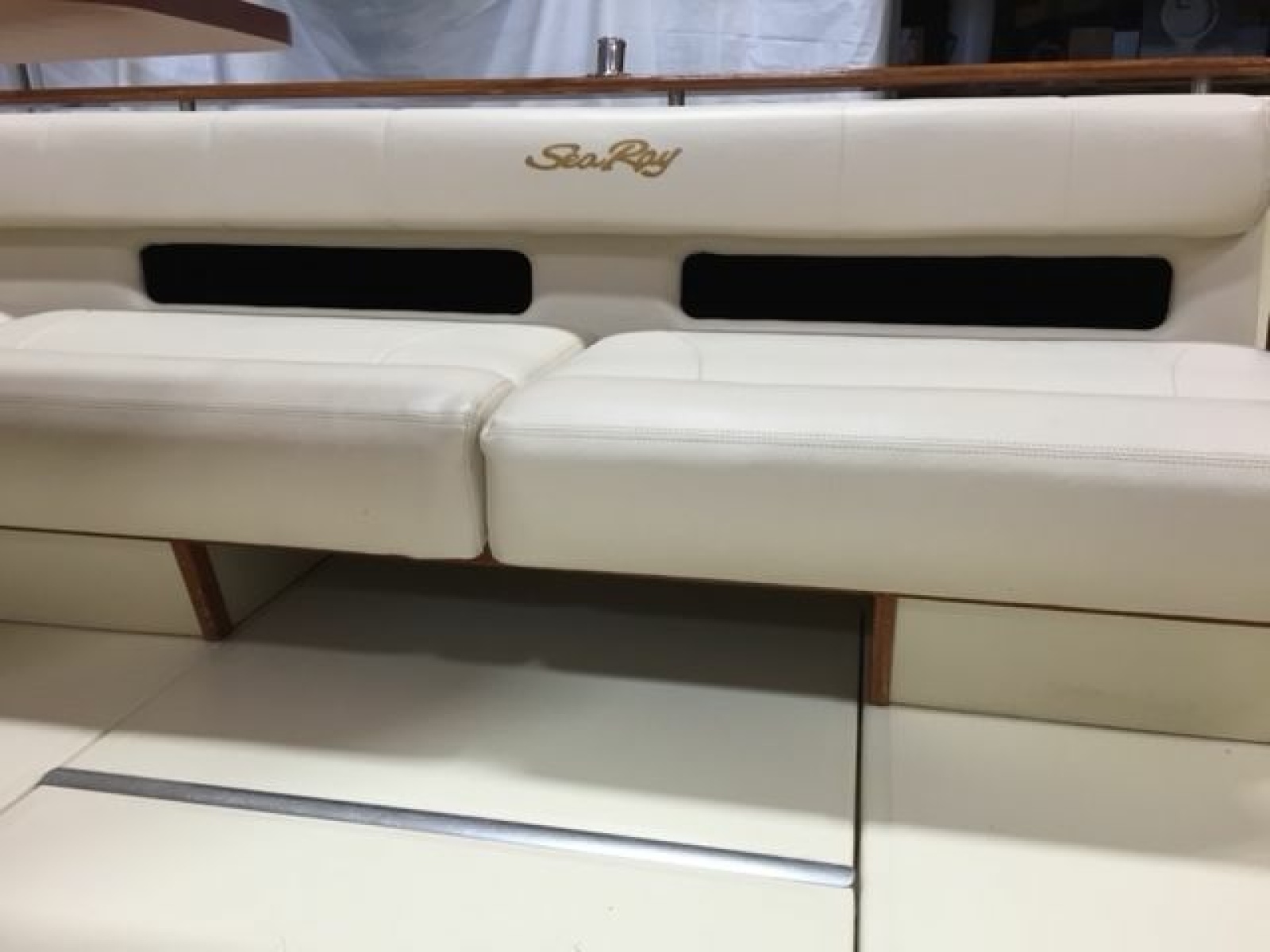 1986 Sea Ray 300 Weekender 30