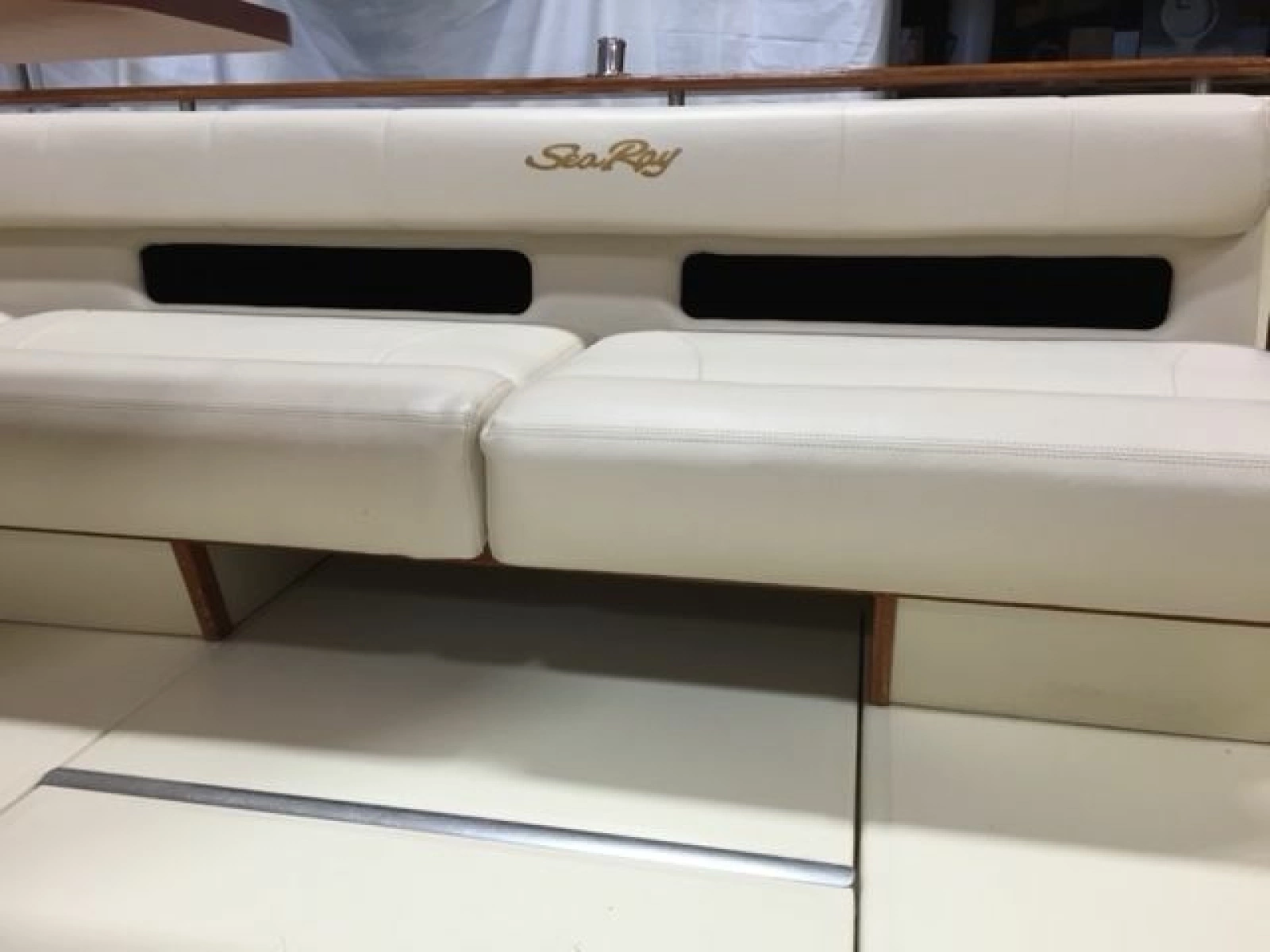 1986 Sea Ray 300 Weekender 30