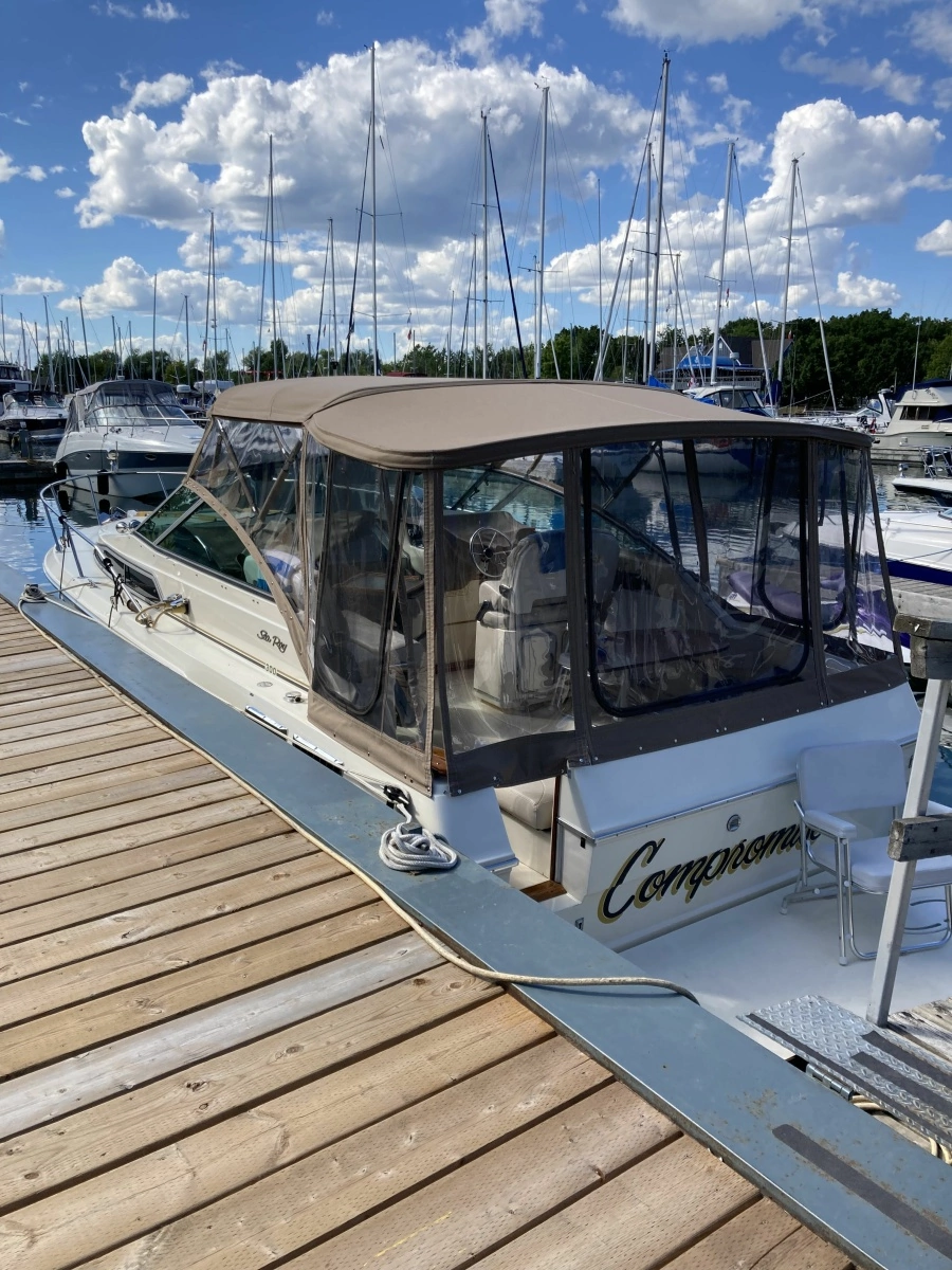 1986 Sea Ray 300 Weekender 30