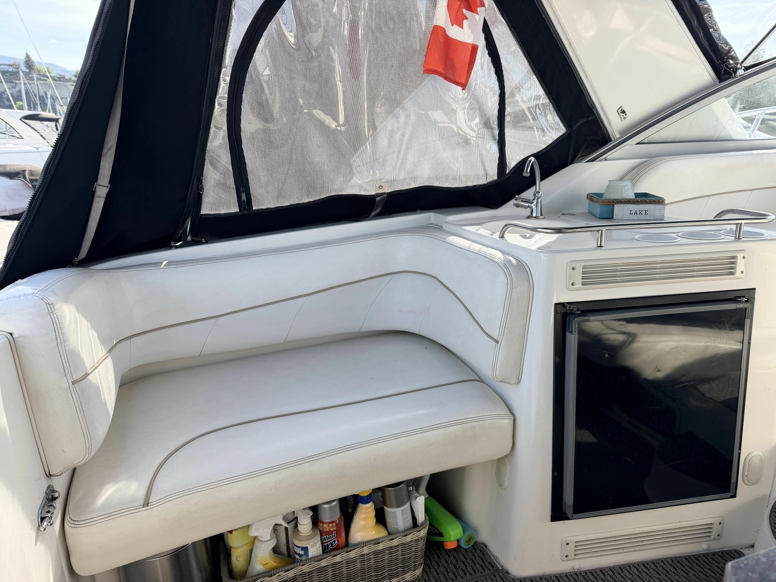 2000 Larson Cabrio 330 33