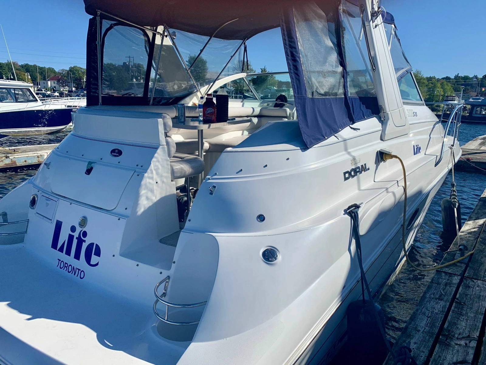 2001 Doral 300 SE 30