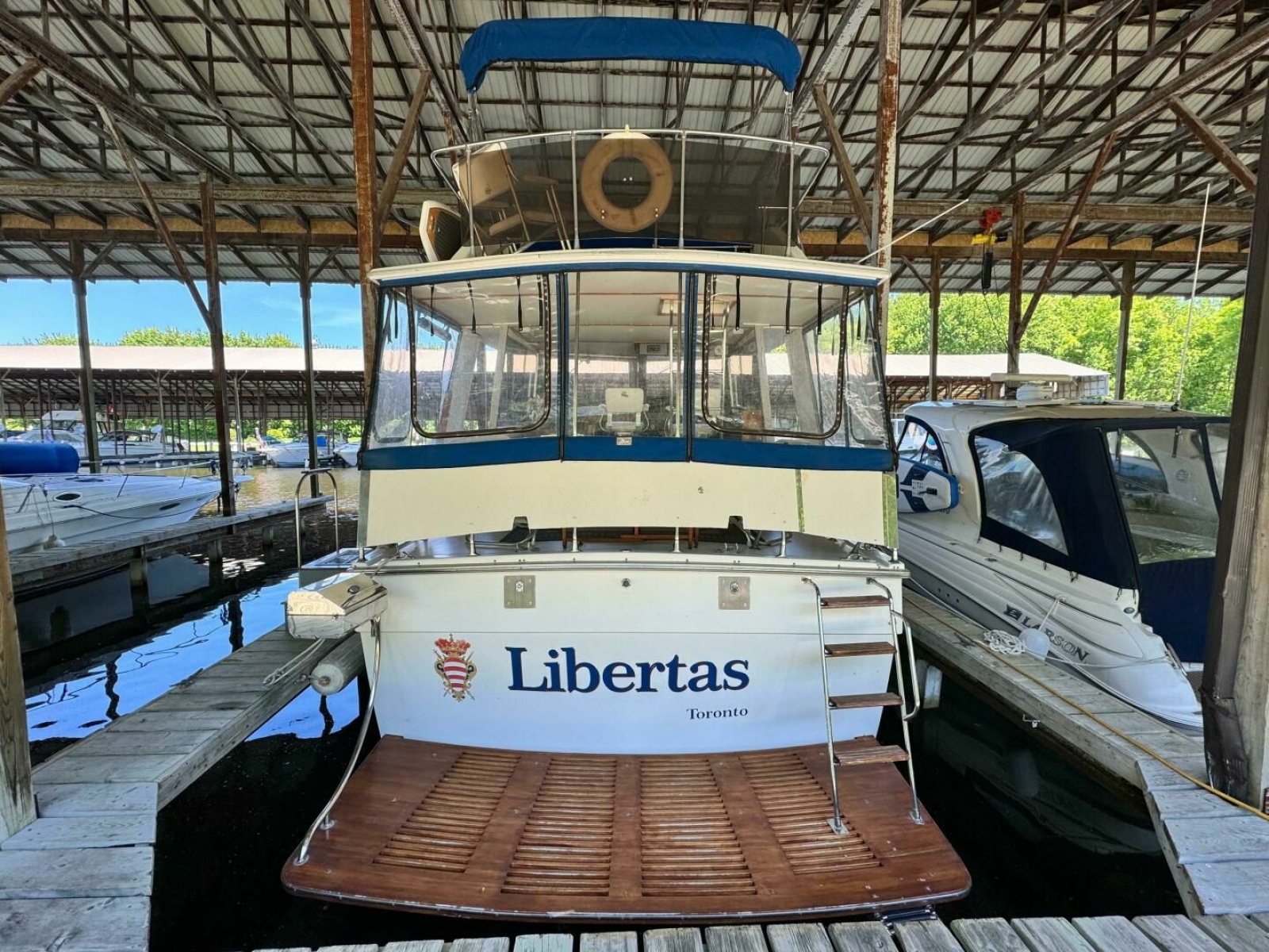 1977 Pacemaker FB Motor Yacht 40