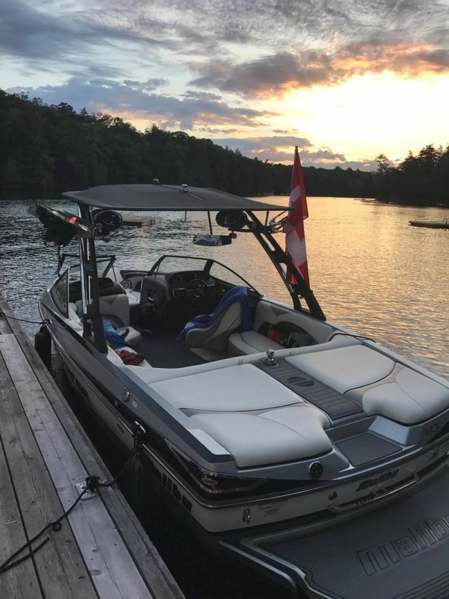 2014 Malibu Wakesetter VLX 23