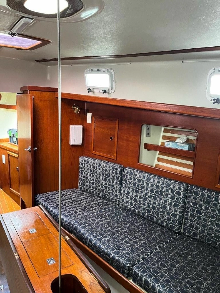 1981 Niagara 35 Mark 1 35