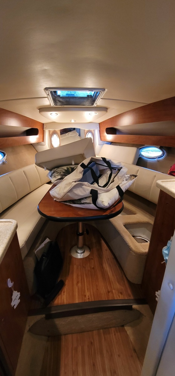 2009 Rinker 280 EC 28