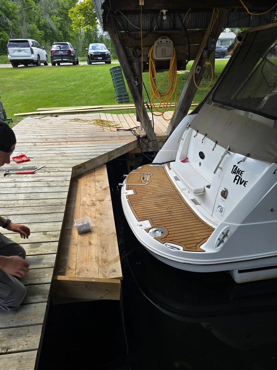 2009 Rinker 280 EC 28