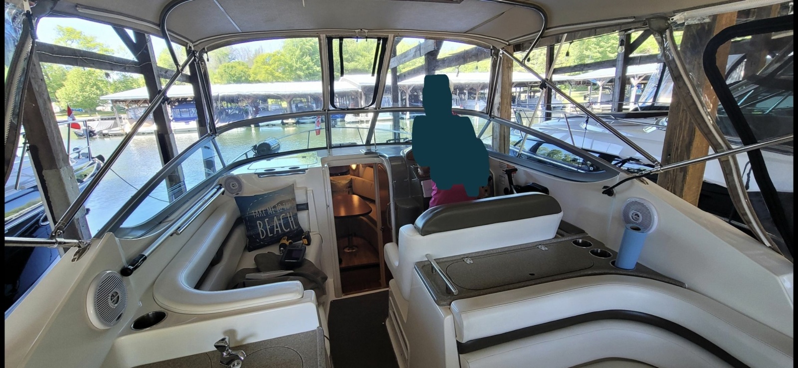 2009 Rinker 280 EC 28