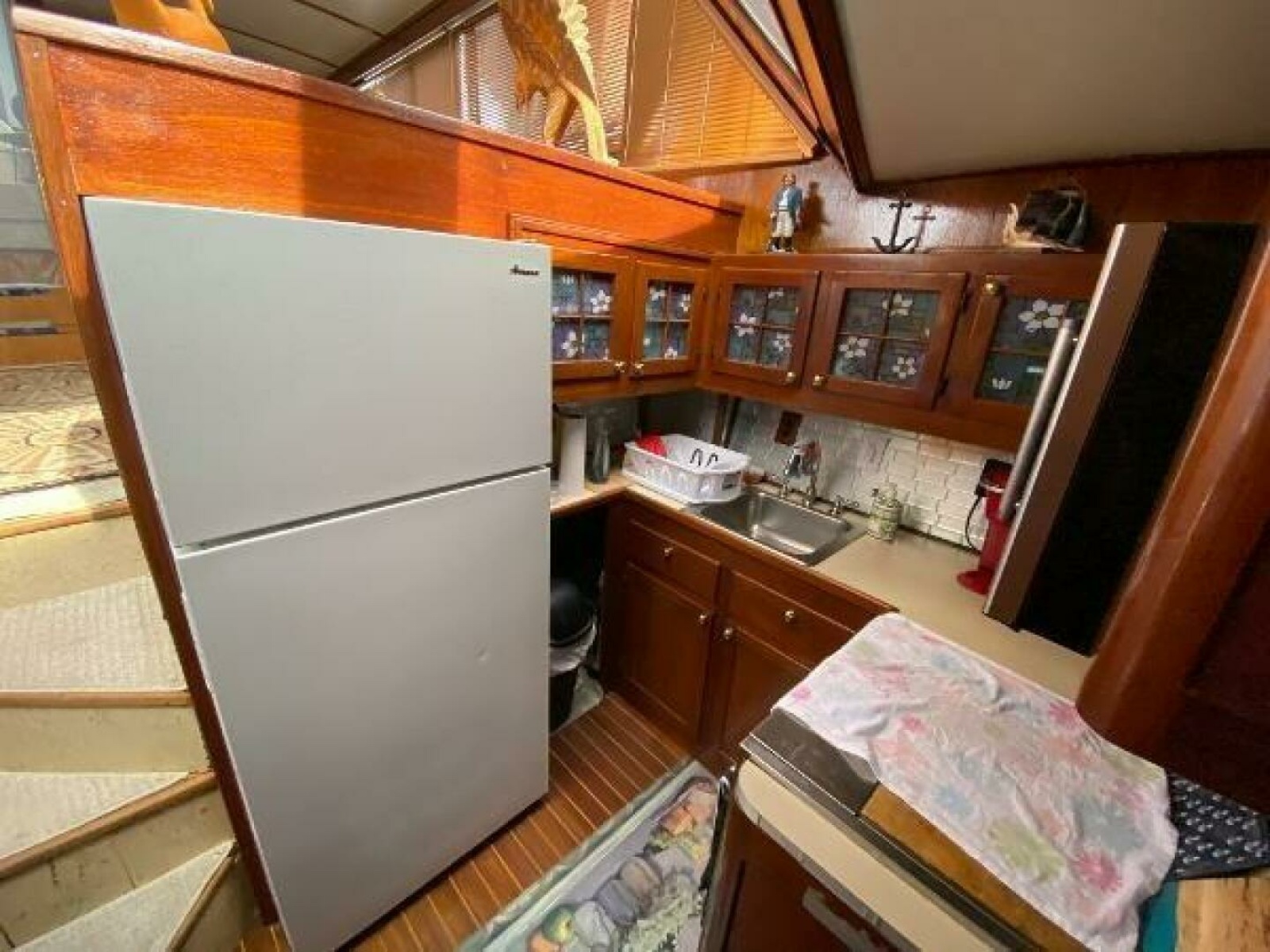 1984 Burns Craft 48 MY 48