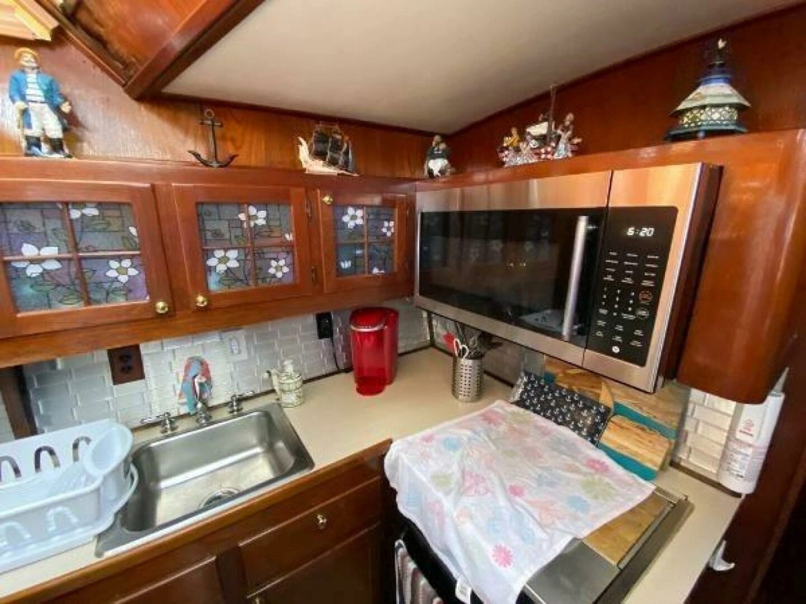 1984 Burns Craft 48 MY 48