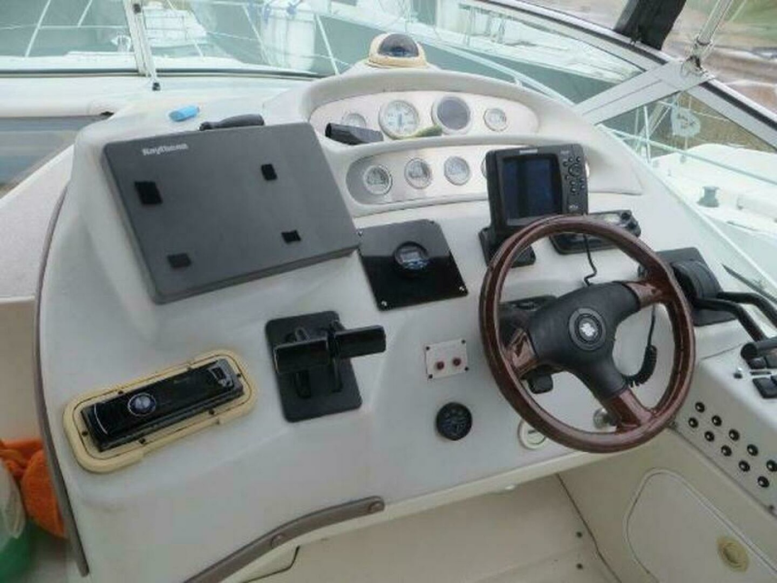 1996 Silverton 360 Express 36