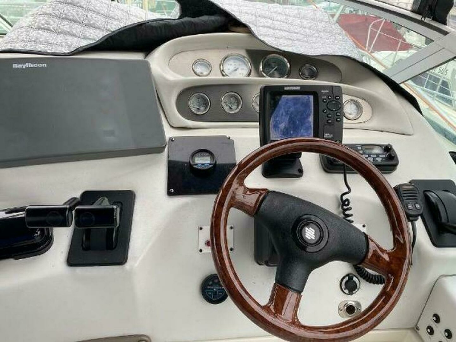 1996 Silverton 360 Express 36