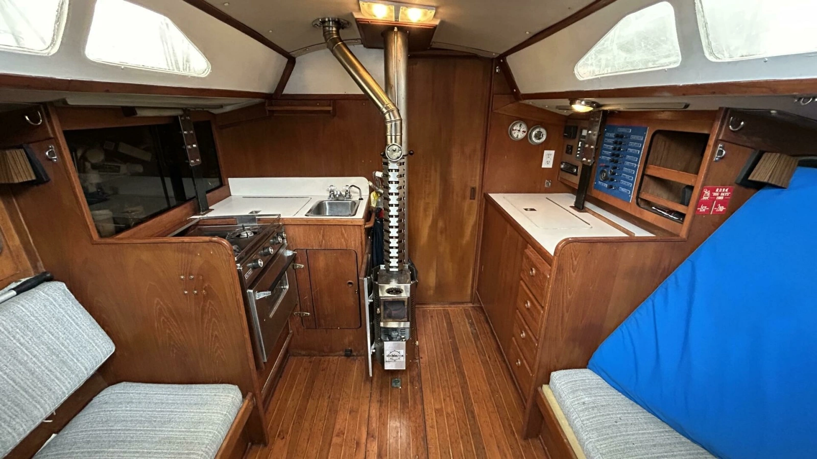 1982 Peterson 35 35