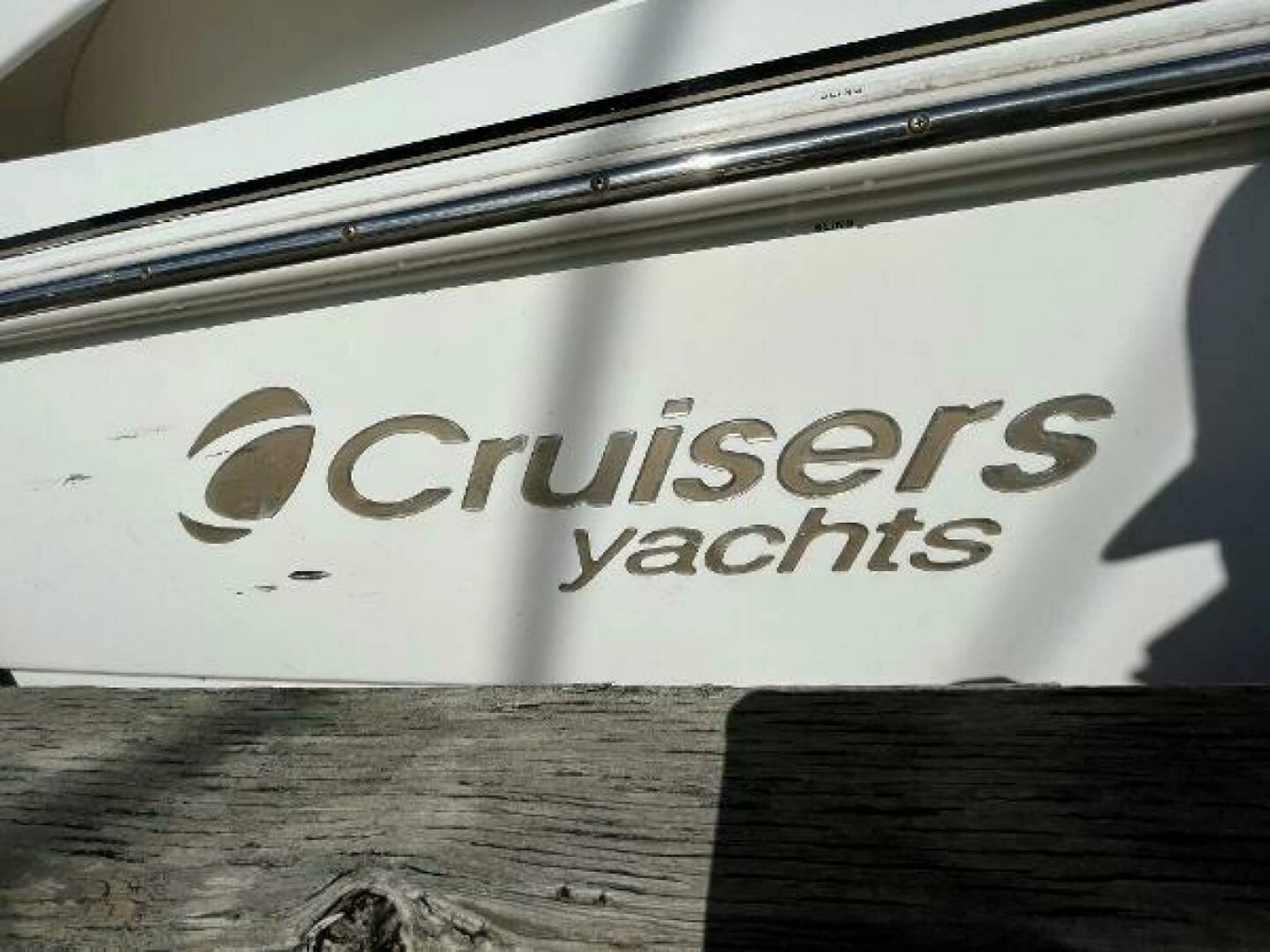 2001 Cruisers Yachts 3470 34