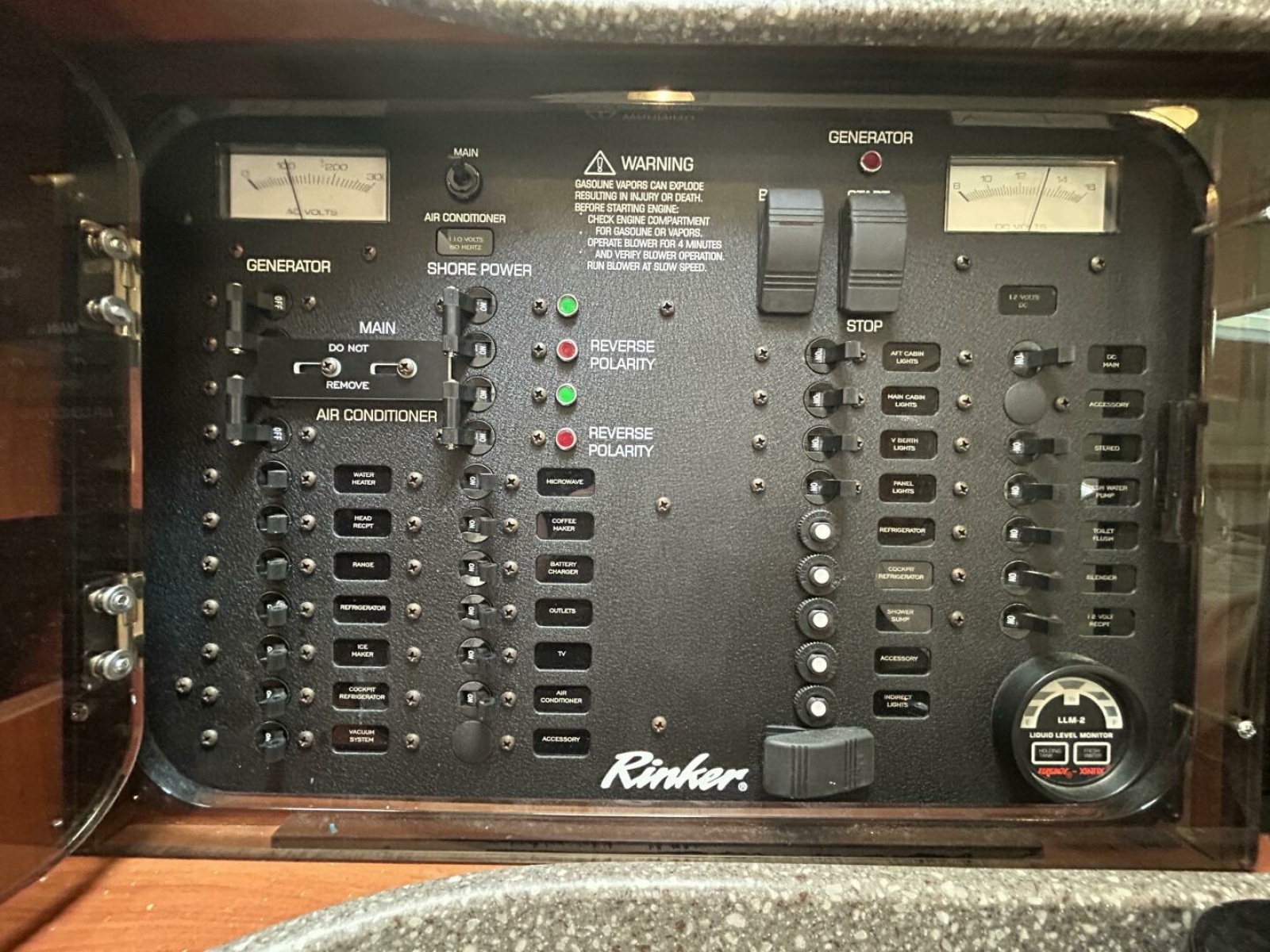 2005 Rinker 342 Fiesta Vee 34