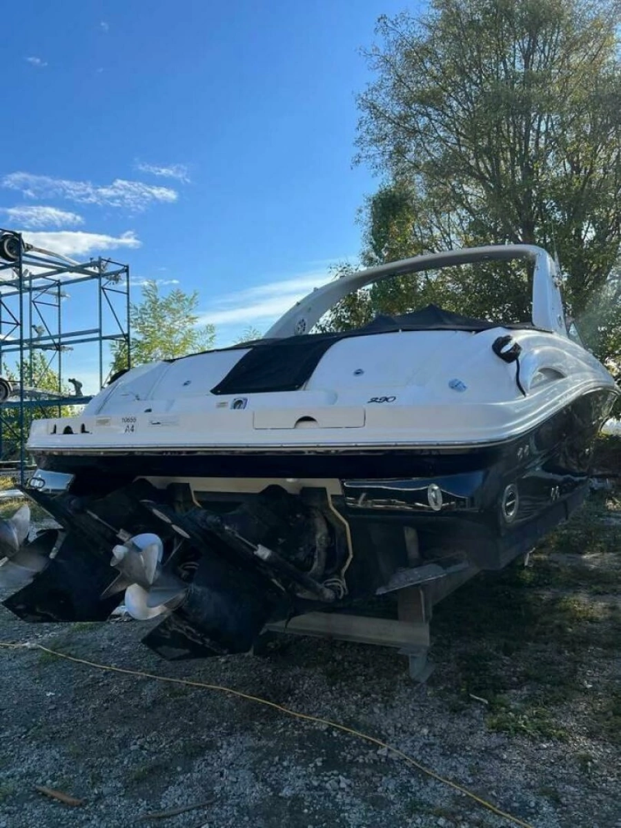 2007 Sea Ray 290 SLX 29