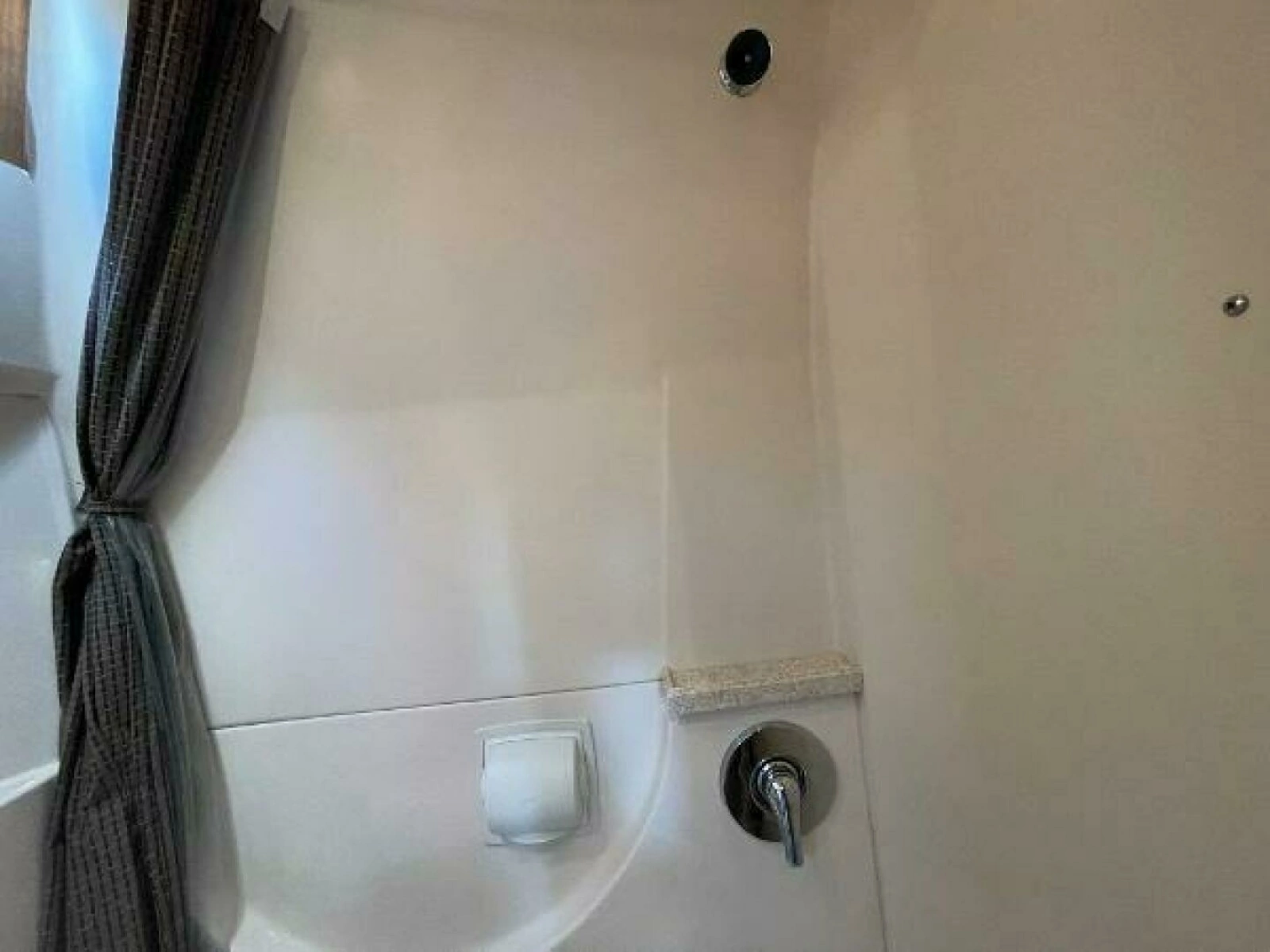 2005 Regal 3060 Window Express 30