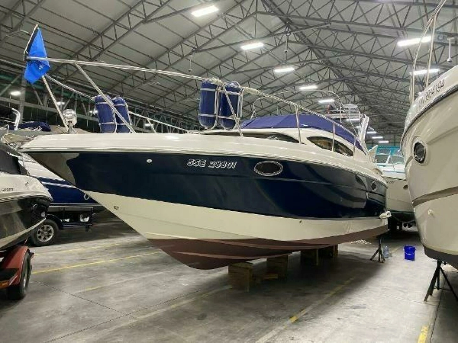 2005 Regal 3060 Window Express 30