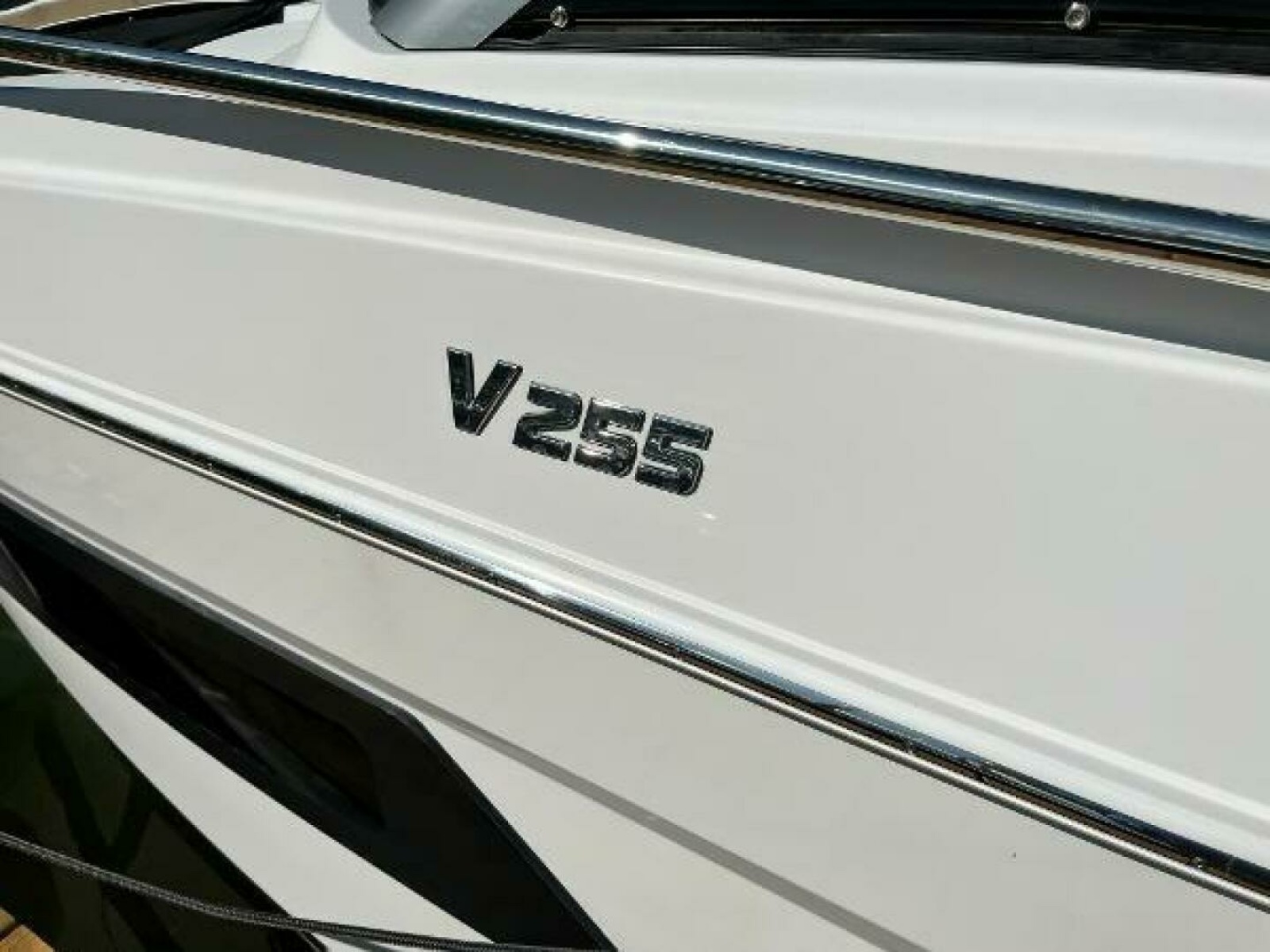 2016 Four Winns V255 25