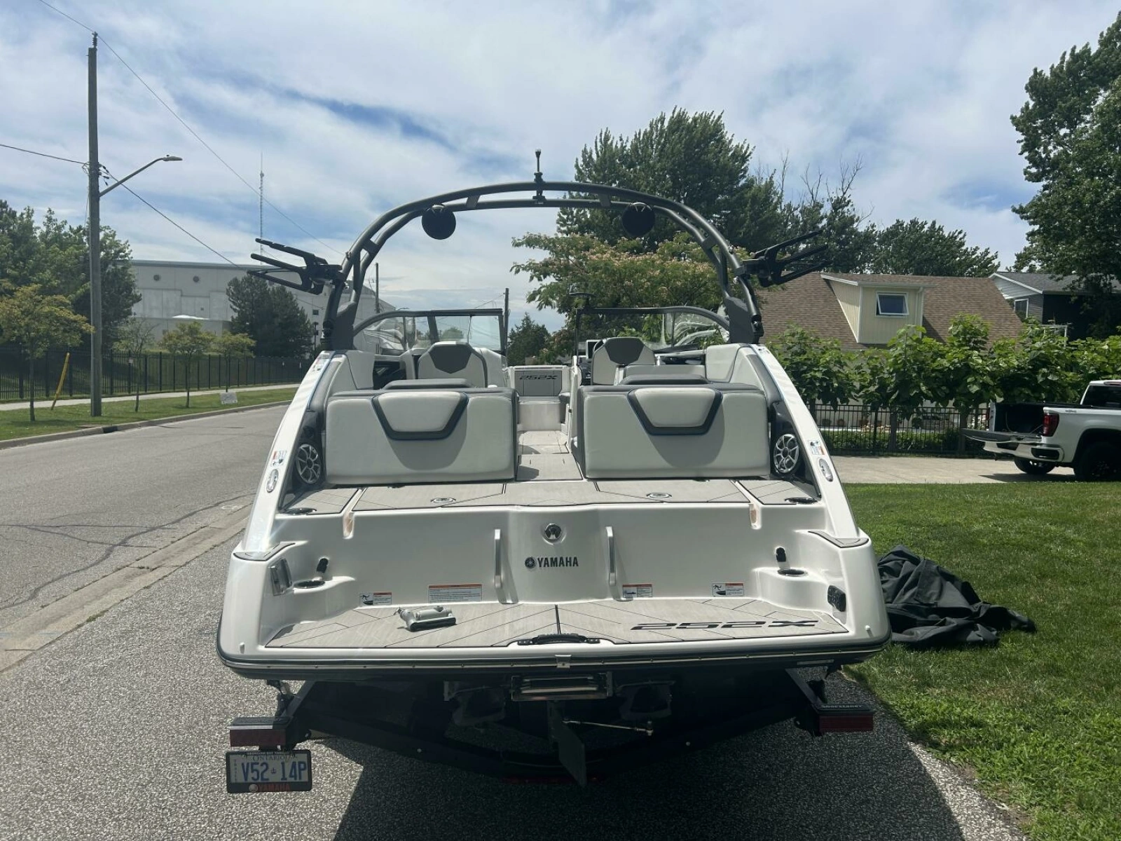 2021 Yamaha Boats 252 XE (Wake Edition) 25