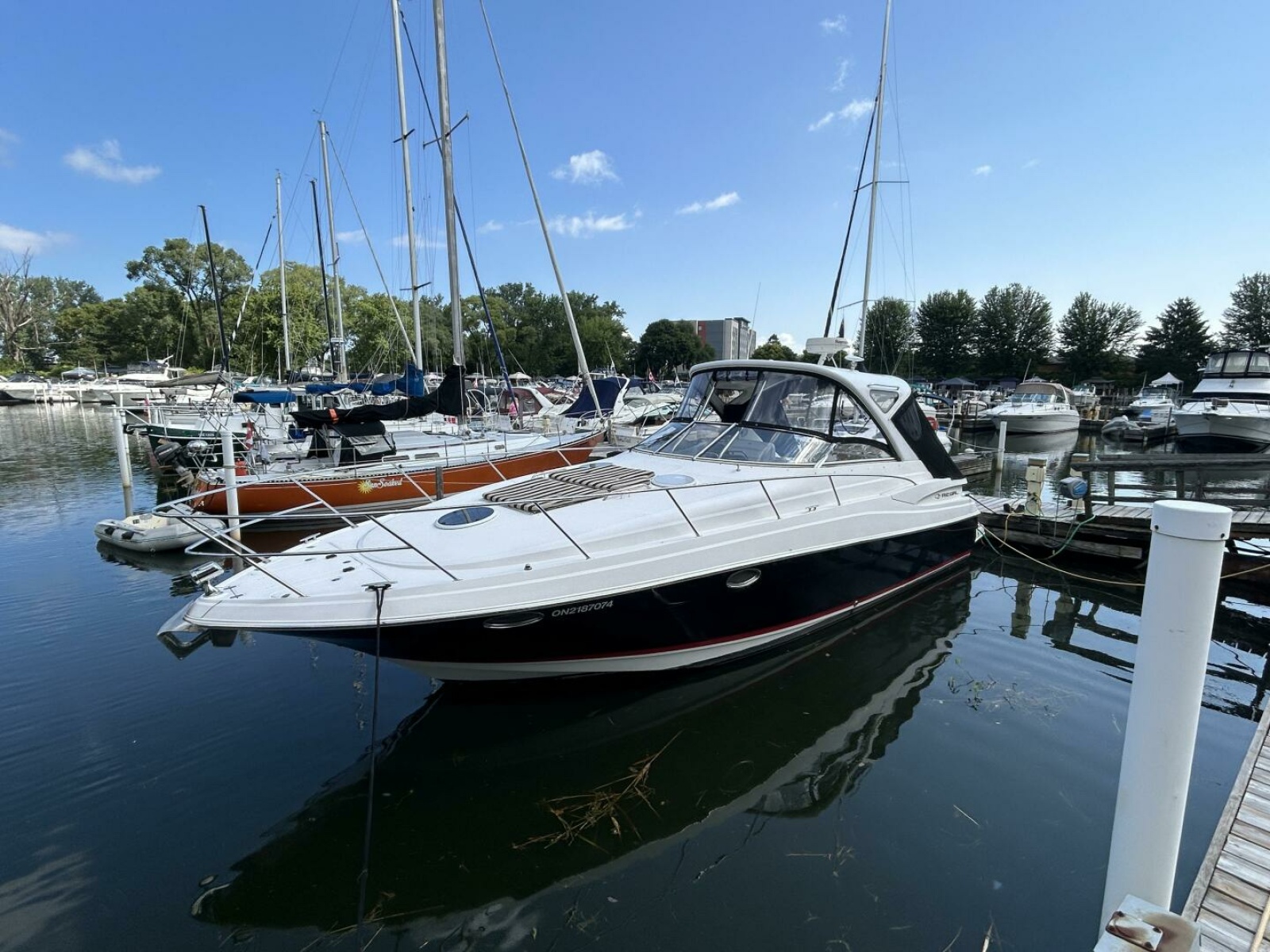2007 Regal 3760 Commodore 37