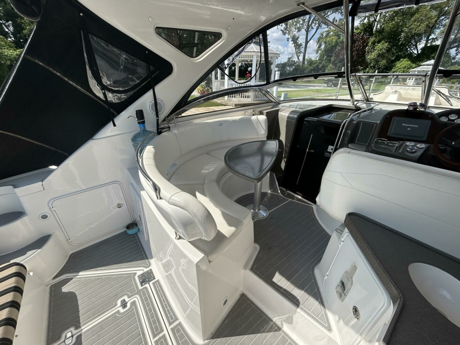 2007 Regal 3760 Commodore 37