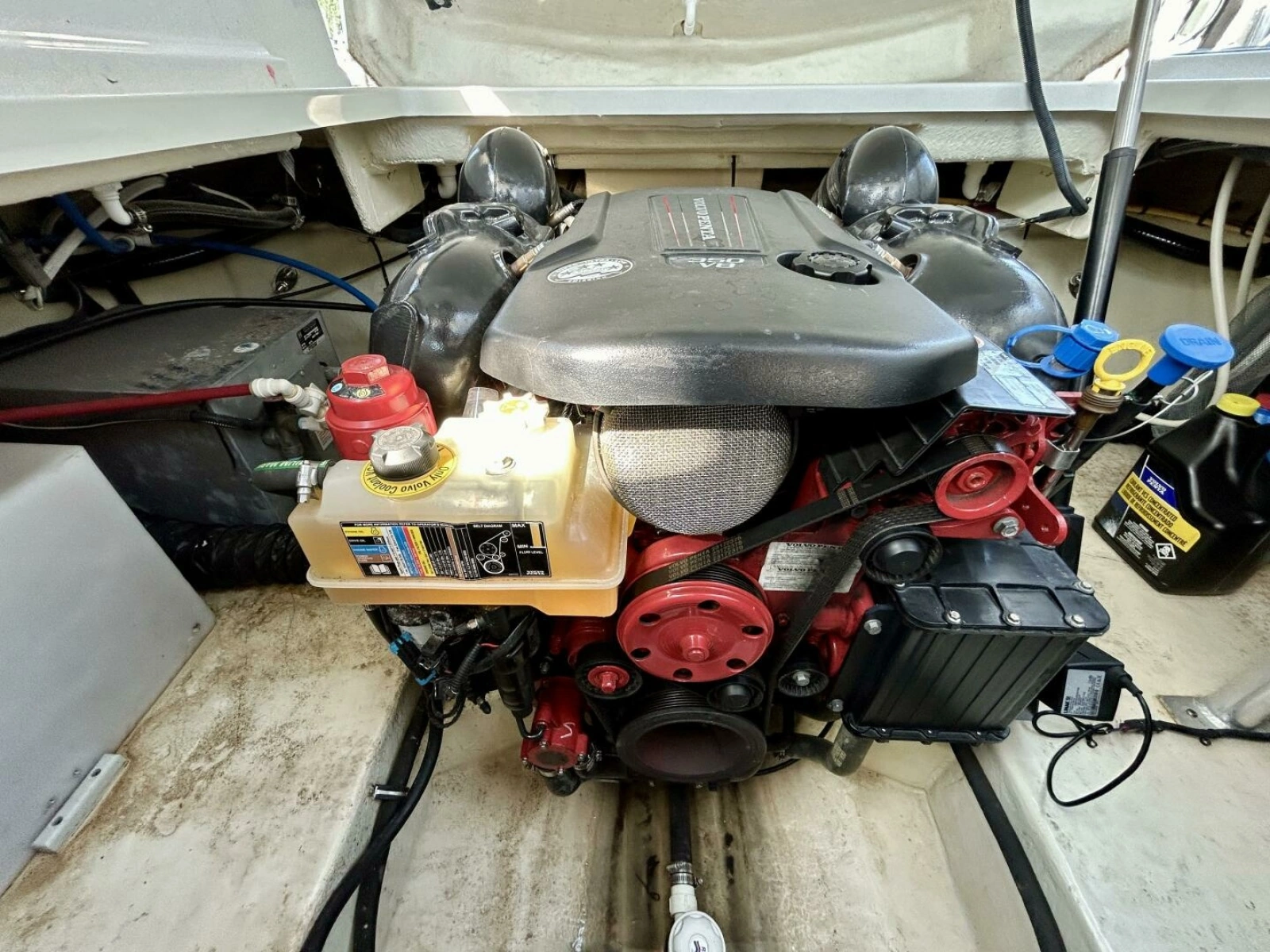 2018 Monterey 295 Sport Yacht 29