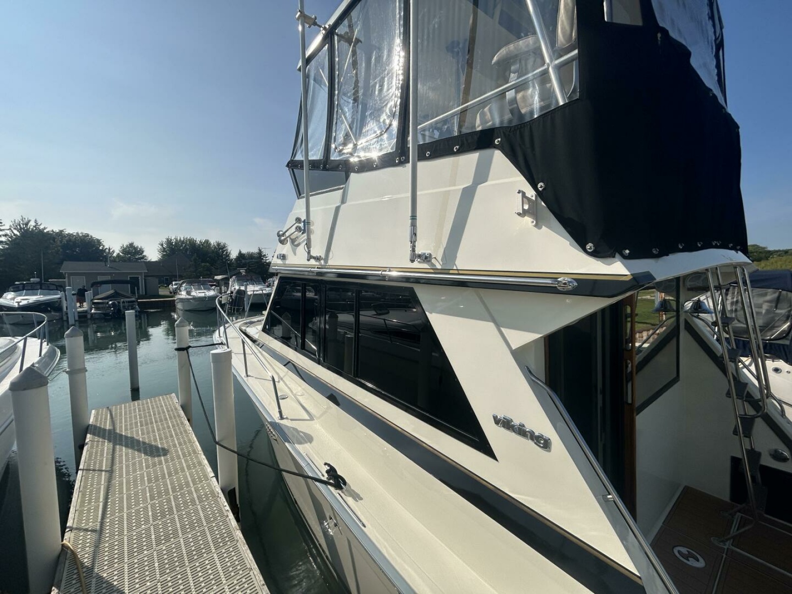 1986 Viking Boats 35 Convertible 35