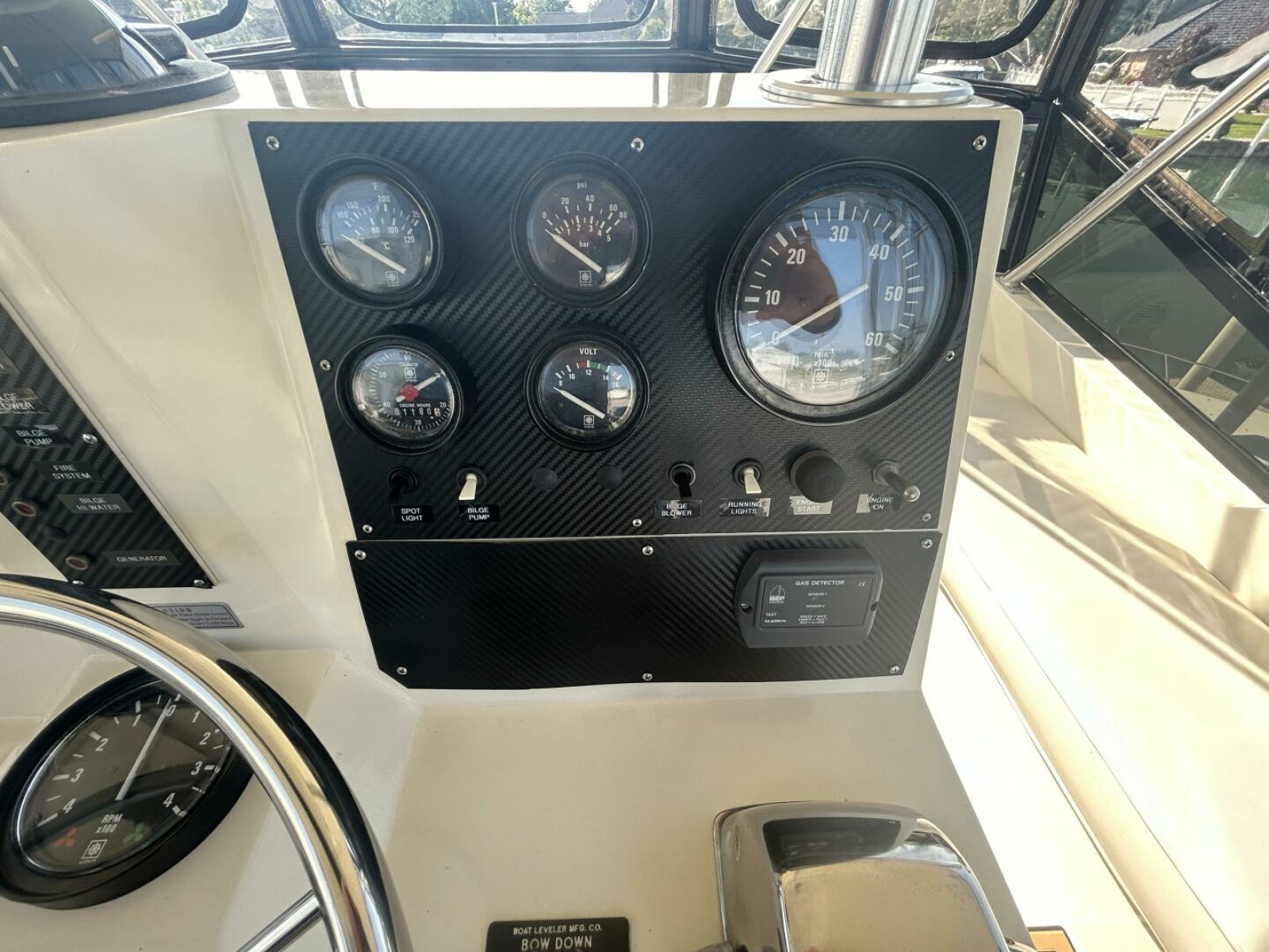 1986 Viking Boats 35 Convertible 35