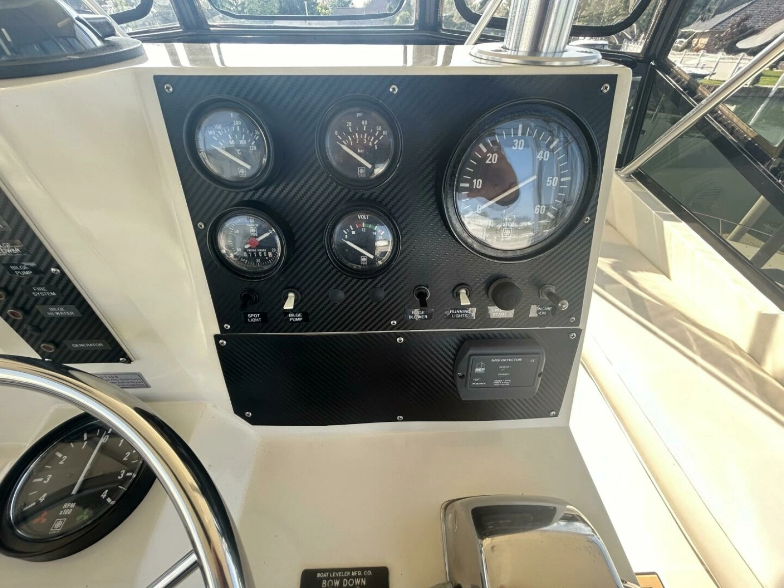 1986 Viking Boats 35 Convertible 35