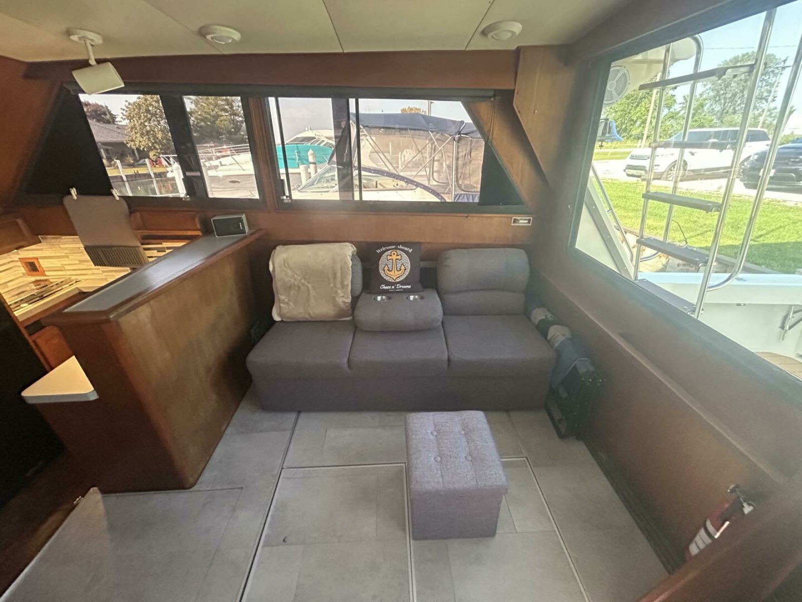 1986 Viking Boats 35 Convertible 35